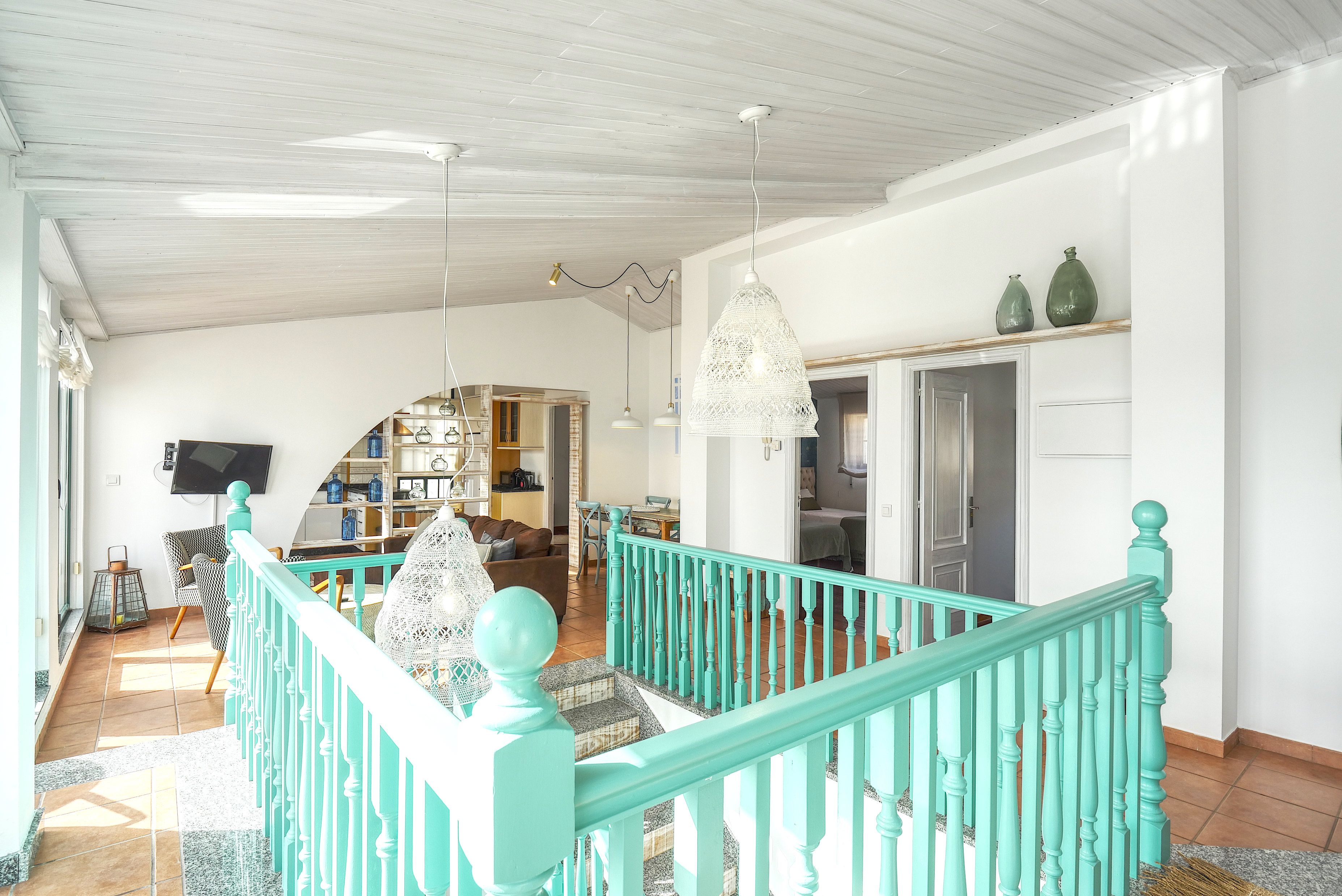 Single-family semi-detached for sale in Ribeira  with Air Conditioner, Heating and Terrace