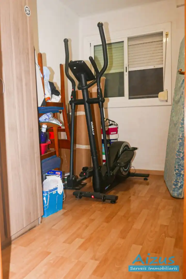 Flat for sale in Ripollet  with Air Conditioner, Heating and Oven