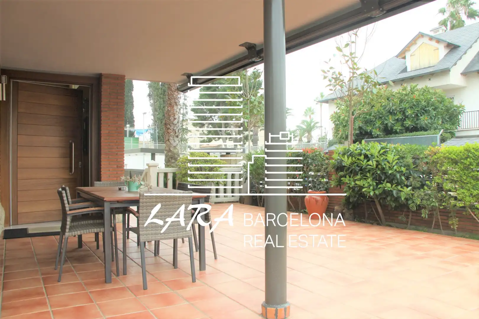 Jardín de Casa o chalet en venta en Viladecans con Aire acondicionado, Calefacción y Jardín privado