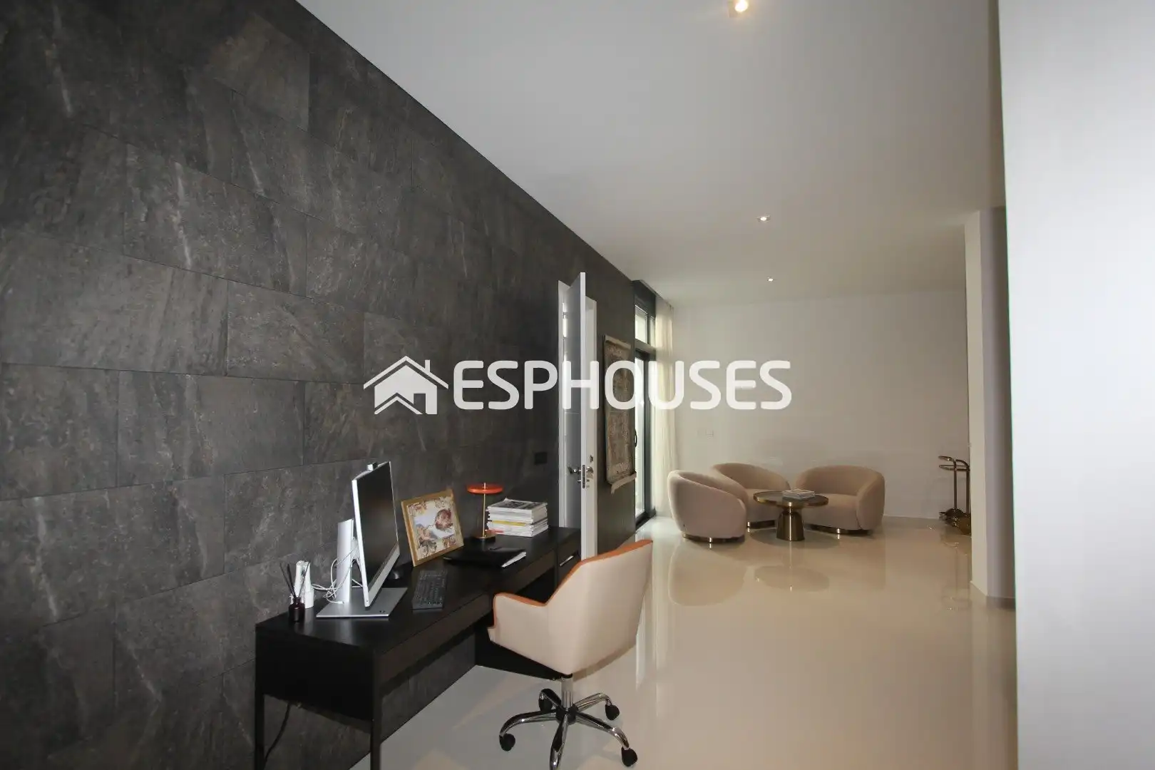 Casa con piscina in vendita a Golf Bahía, imagen 8