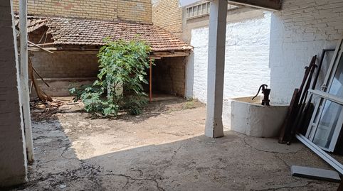 Foto 3 de Casa o xalet en venda a Avenida de la Constitución, Brenes, Sevilla