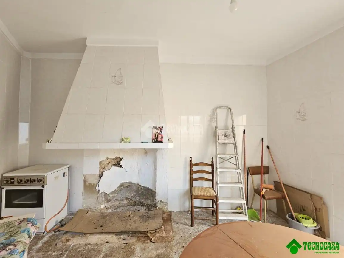 Sala d'estar de Casa adosada en venda en Balazote