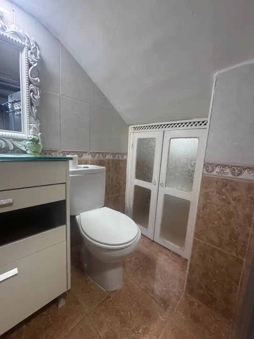 Baño de Casa o chalet en venta en Maracena con Aire acondicionado, Calefacción y Parquet
