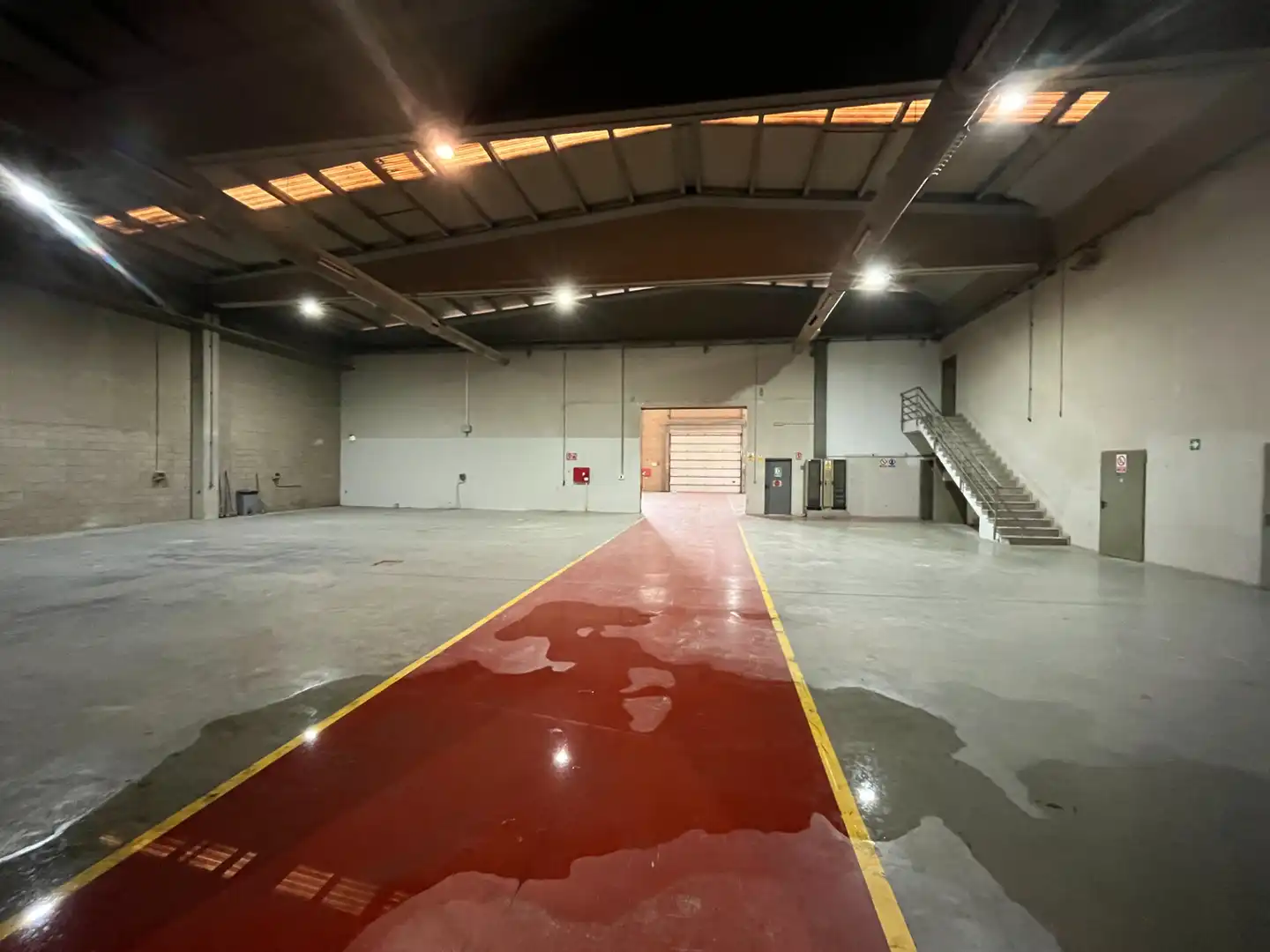 Nave industrial en venta en Riudellots de la Selva con Calefacción y Alarma