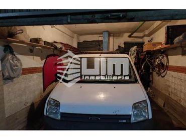 Aparcamiento en venta en CALLE ALMENDRO
