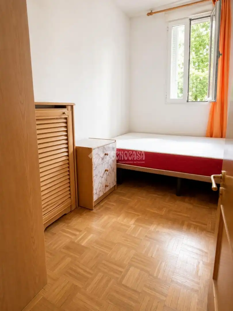 Habitación de Piso en venta en Madrid con Aire acondicionado, Calefacción y Terraza