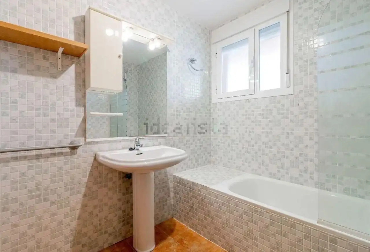 Baño de Casa o chalet en venta en Robledo de Chavela con Aire acondicionado, Calefacción y Jardín privado
