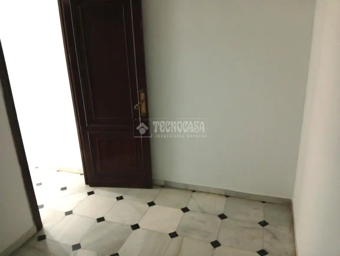 Habitación de Casa adosada en venta en Coria del Río