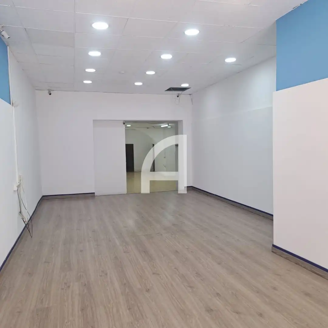 Locale commerciale in affitto a Barcelona 25