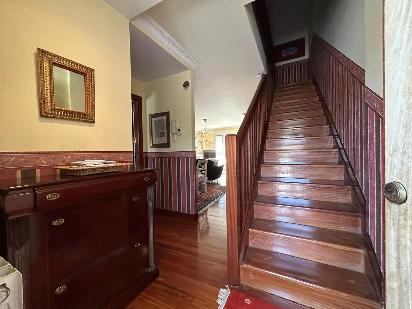 Casa adosada en venta en Artziniega con Calefacción, Jardín privado y Terraza