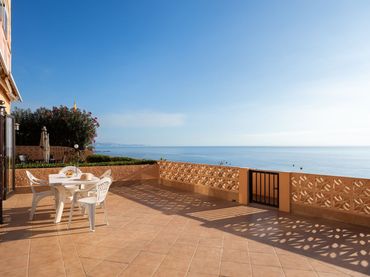 Apartamento en venta en El Faro de Calaburra - Chaparral