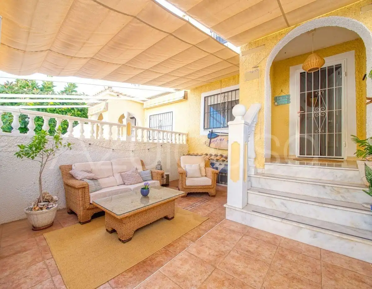 Adosado con piscina en venta en Avenida Avenida Polonia, imagen 6