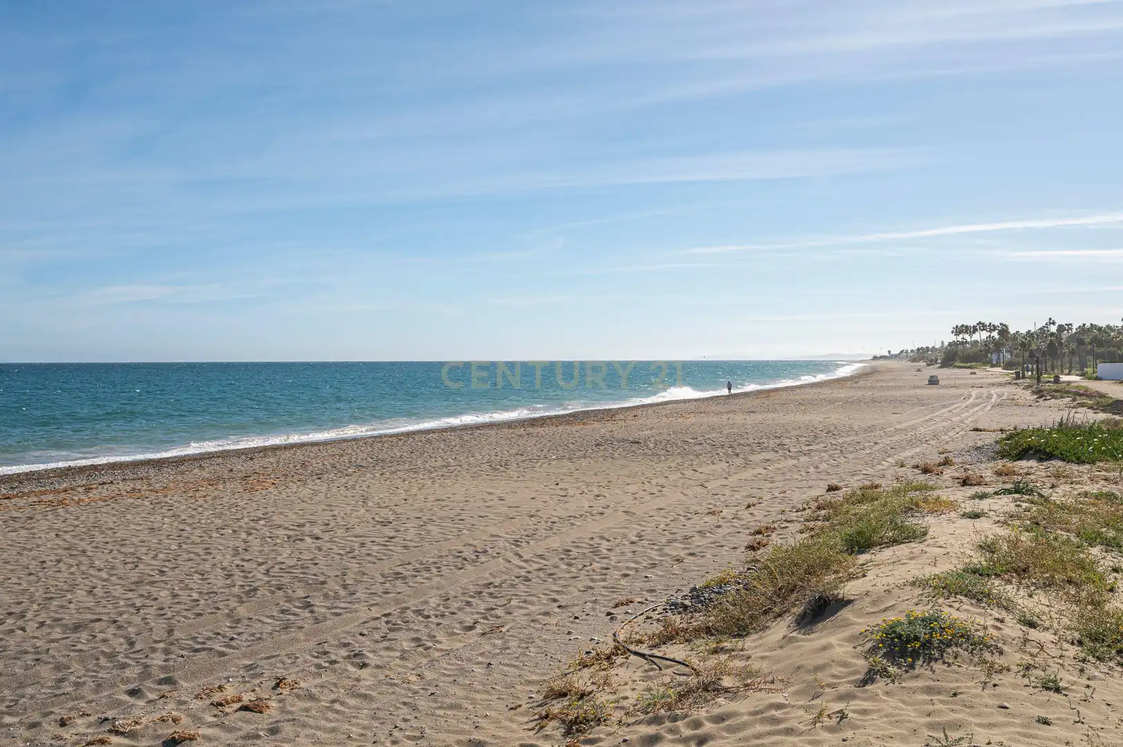 Casa adosada en venta en Estepona con Aire acondicionado, Trastero y Piscina comunitaria