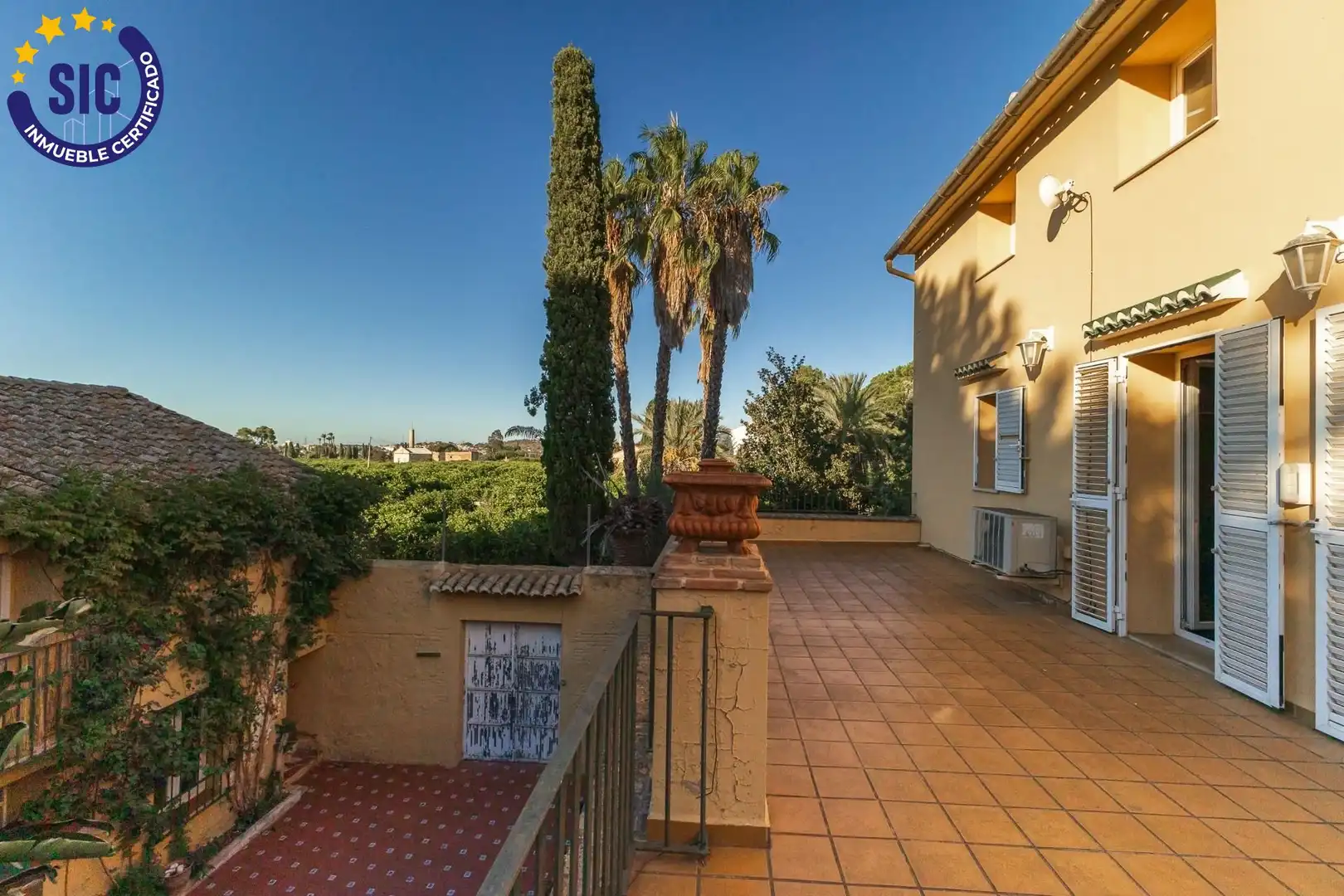 Terrassa de Finca rústica en venda en Carcaixent amb Aire condicionat, Calefacció i Jardí privat