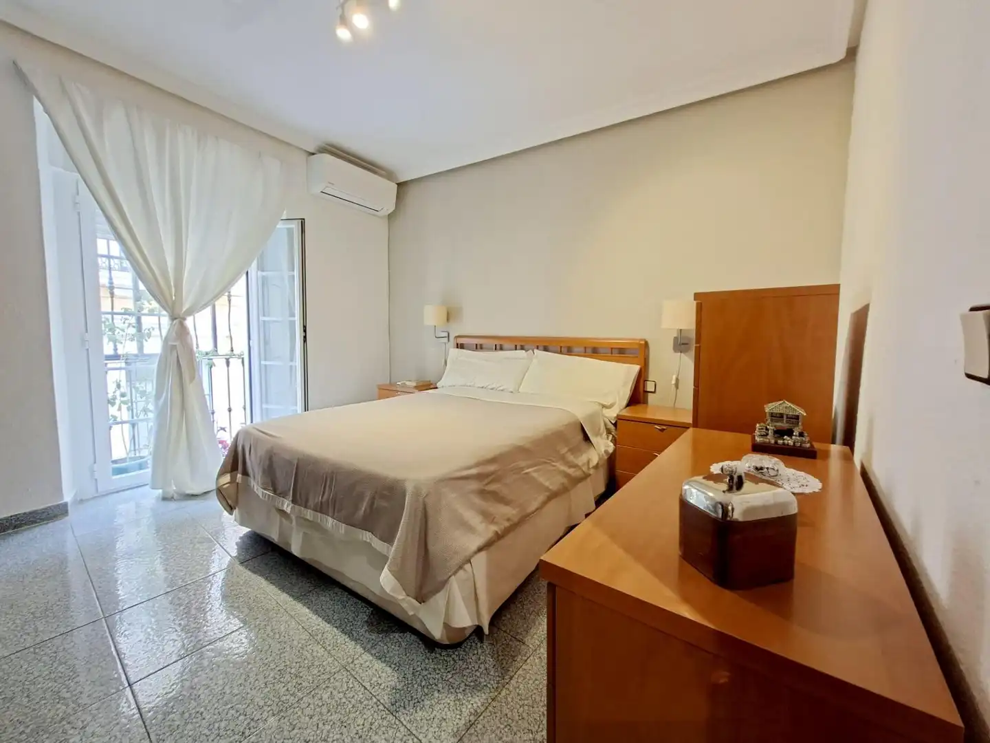 Habitación de Piso en venta en Badajoz con Aire acondicionado y Calefacción