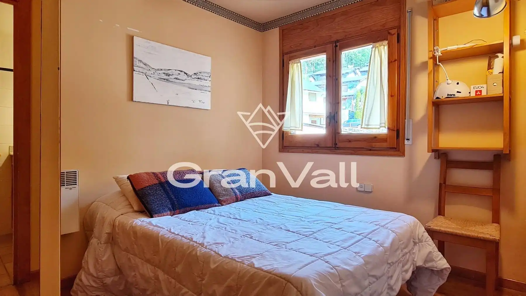 Dormitori de Apartament en venda en Alp amb Calefacció, Jardí privat i Parquet