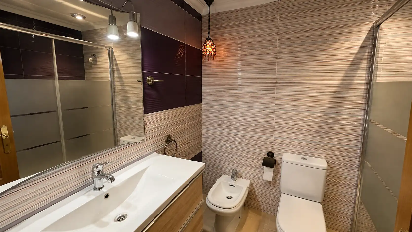 Baño de Piso en venta en Valencia con Trastero, Horno y Balcón