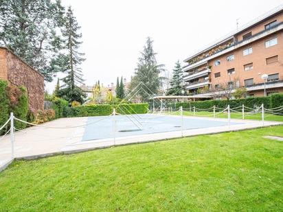 Jardí de Pis en venda en  Madrid Capital amb Aire condicionat, Calefacció i Piscina comunitària