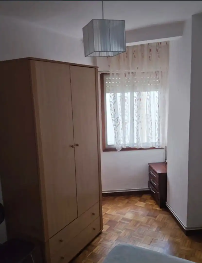Bedroom of Flat for rent in Vigo   with Furnished