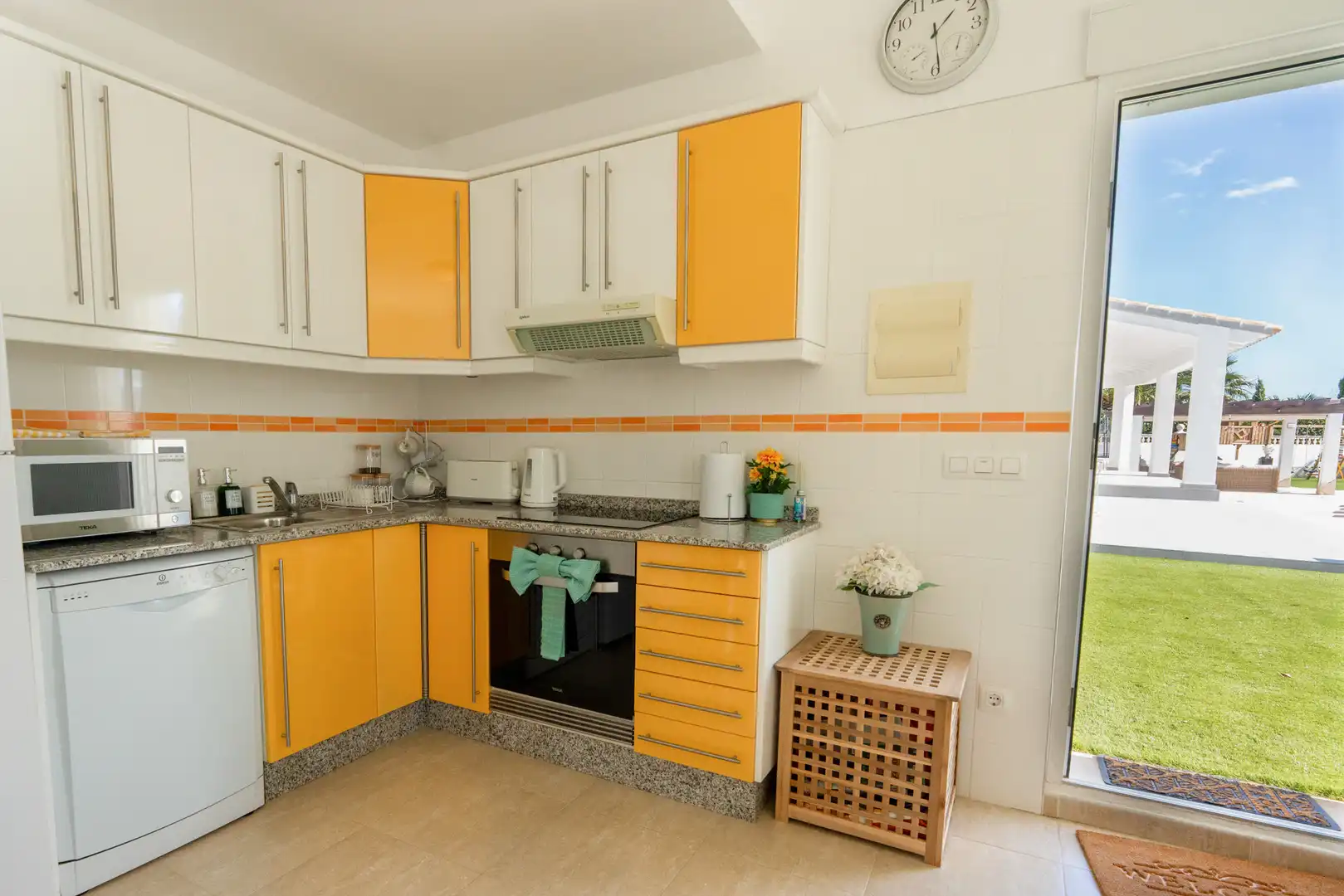 Kitchen of Houses for sale in Dénia  with Air Conditioner, Heating and Terrace