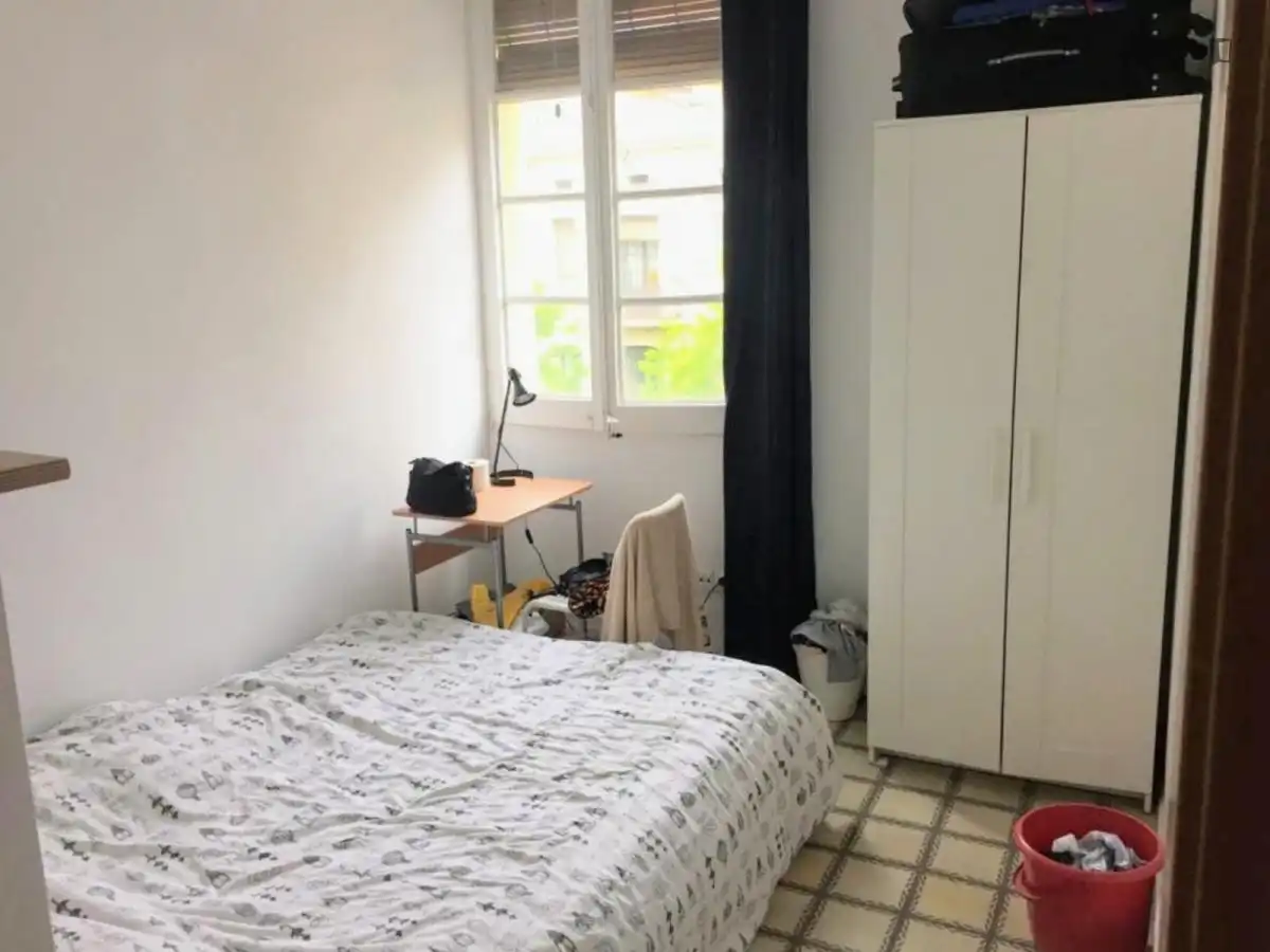 Habitació a Barcelona, Barcelona