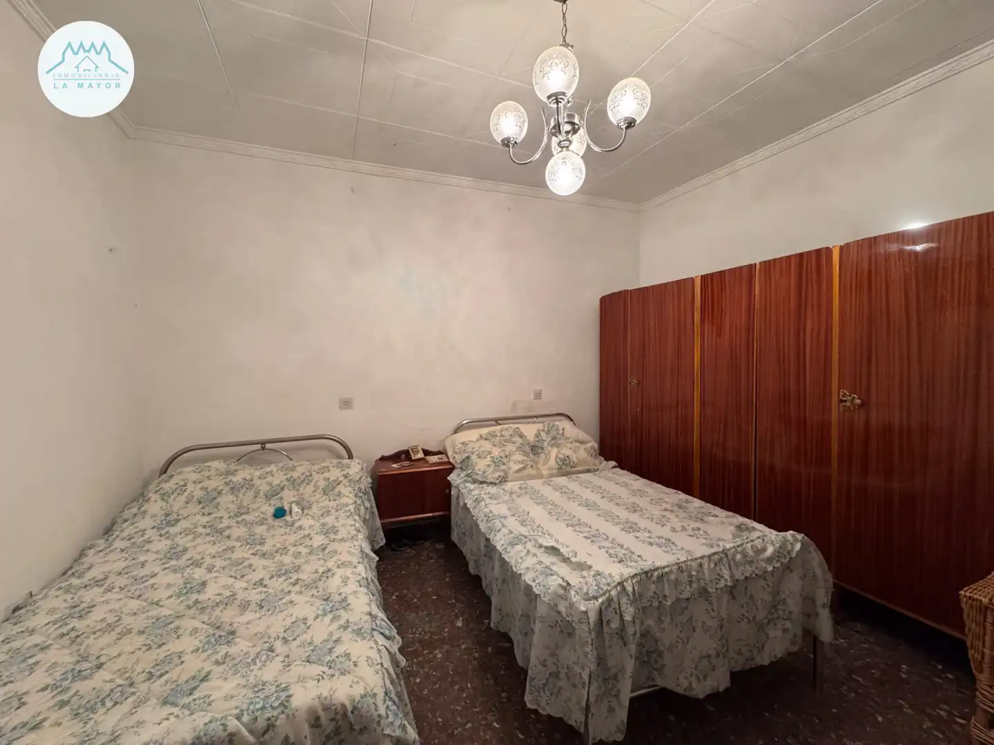 Bedroom of Houses for sale in Carrión de Calatrava  with Air Conditioner, Terrace and Furnished
