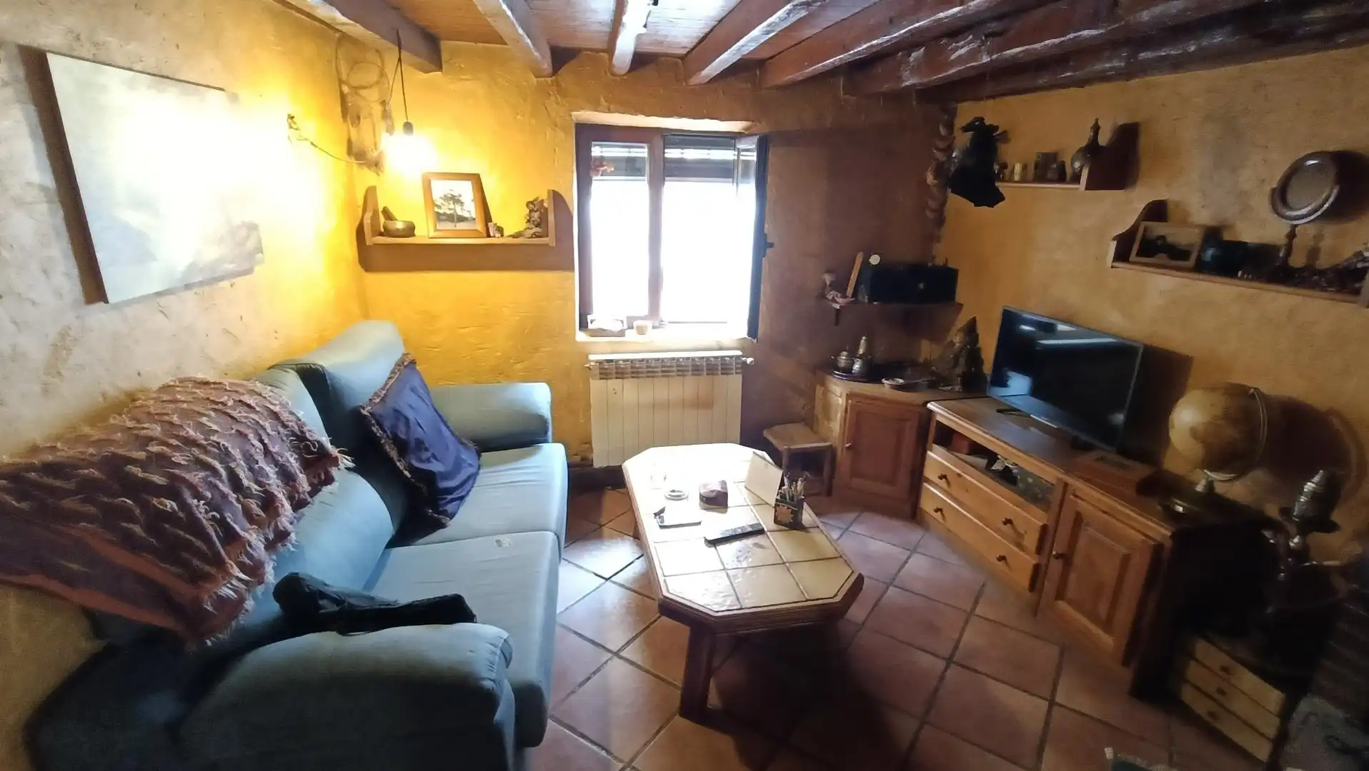 Living room of Detached homes for sale in Madrigal del Monte  with Heating and Terrace