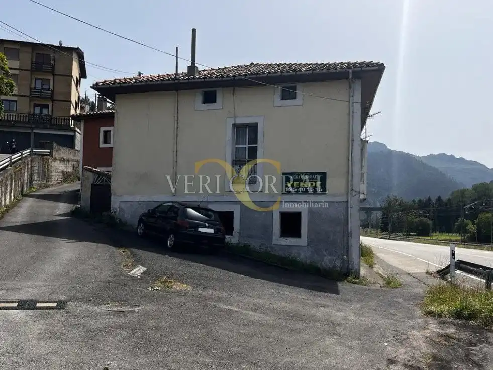 Casa o xalet en venda a Lloviu, Ribadesella