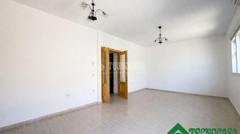 Foto 5 de Casa adosada en venta en Rielves, Toledo
