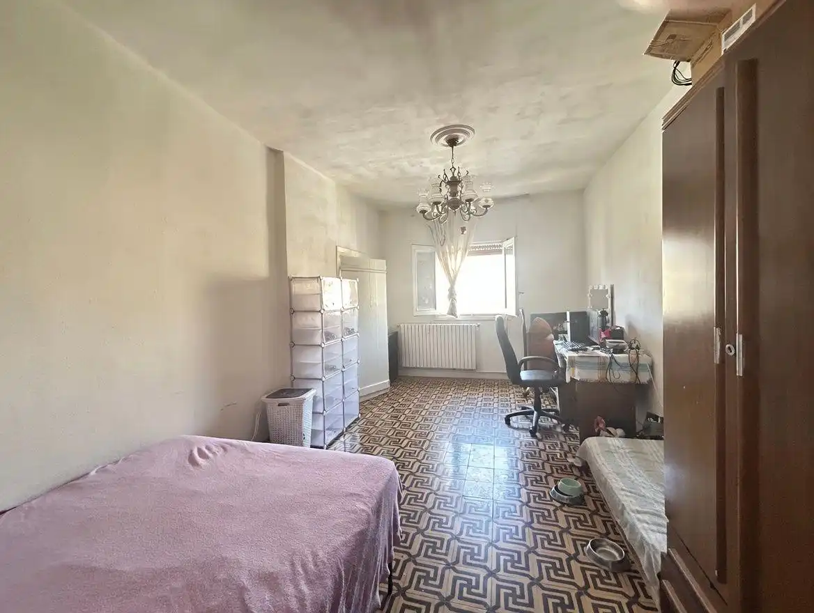 Schlafzimmer von Wohnung zum Verkauf in Tudela mit Klimaanlage, Heizung und Terrasse