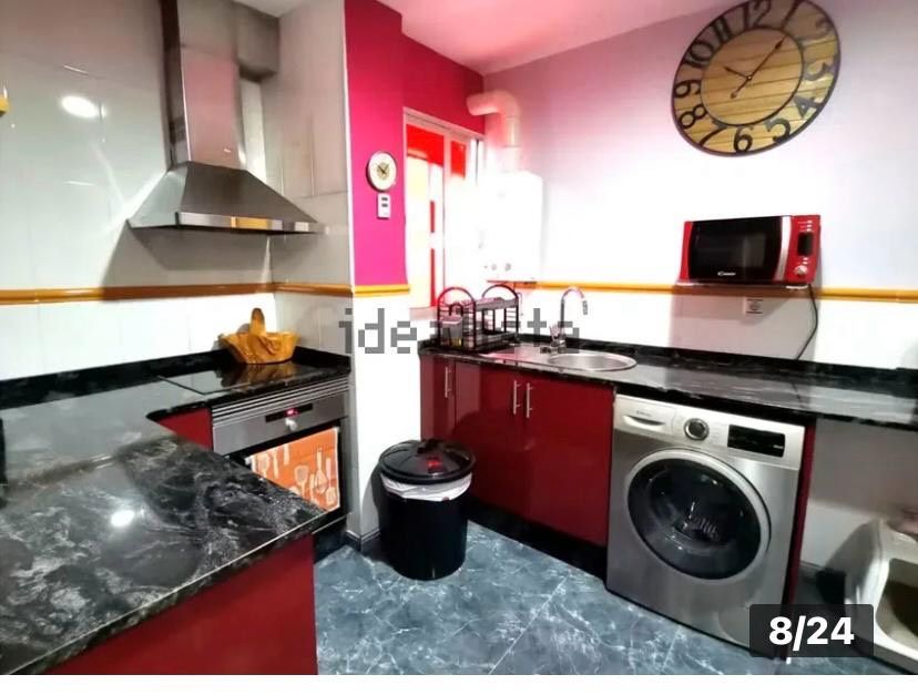 Cuina de Pis en venda en  Valencia Capital amb Aire condicionat, Moblat i Forn