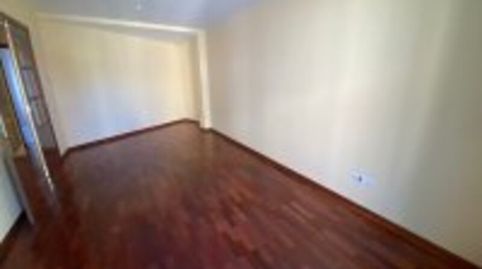 Foto 5 de Piso en venta en Ribadavia, O Carballiño , Ourense