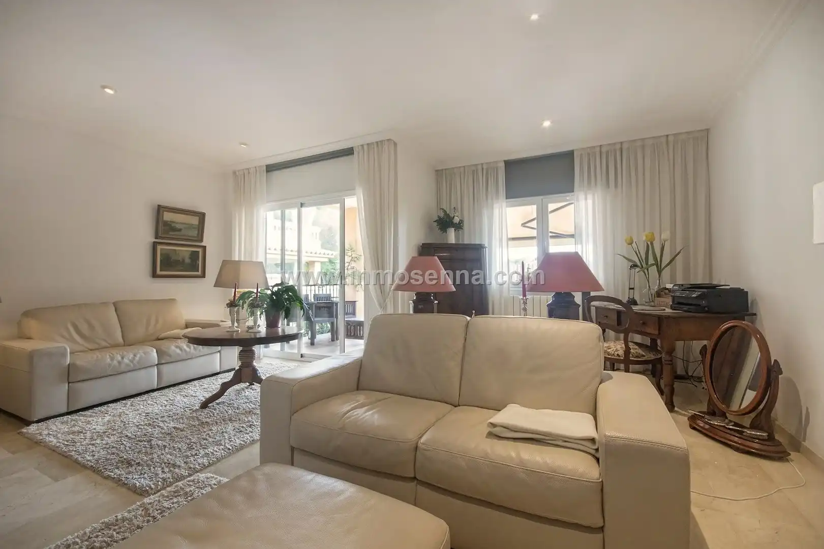 Sala de estar de Casa adosada en venta en Calvià con Terraza y TV