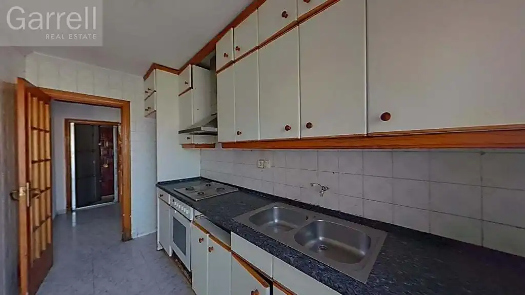 Flat for sale in CL SÈQUIA  Es: Pl: Pt:
 CANOVELLES (BARCELONA), imagen 3