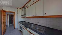 Kitchen of Flat for sale in Canovelles