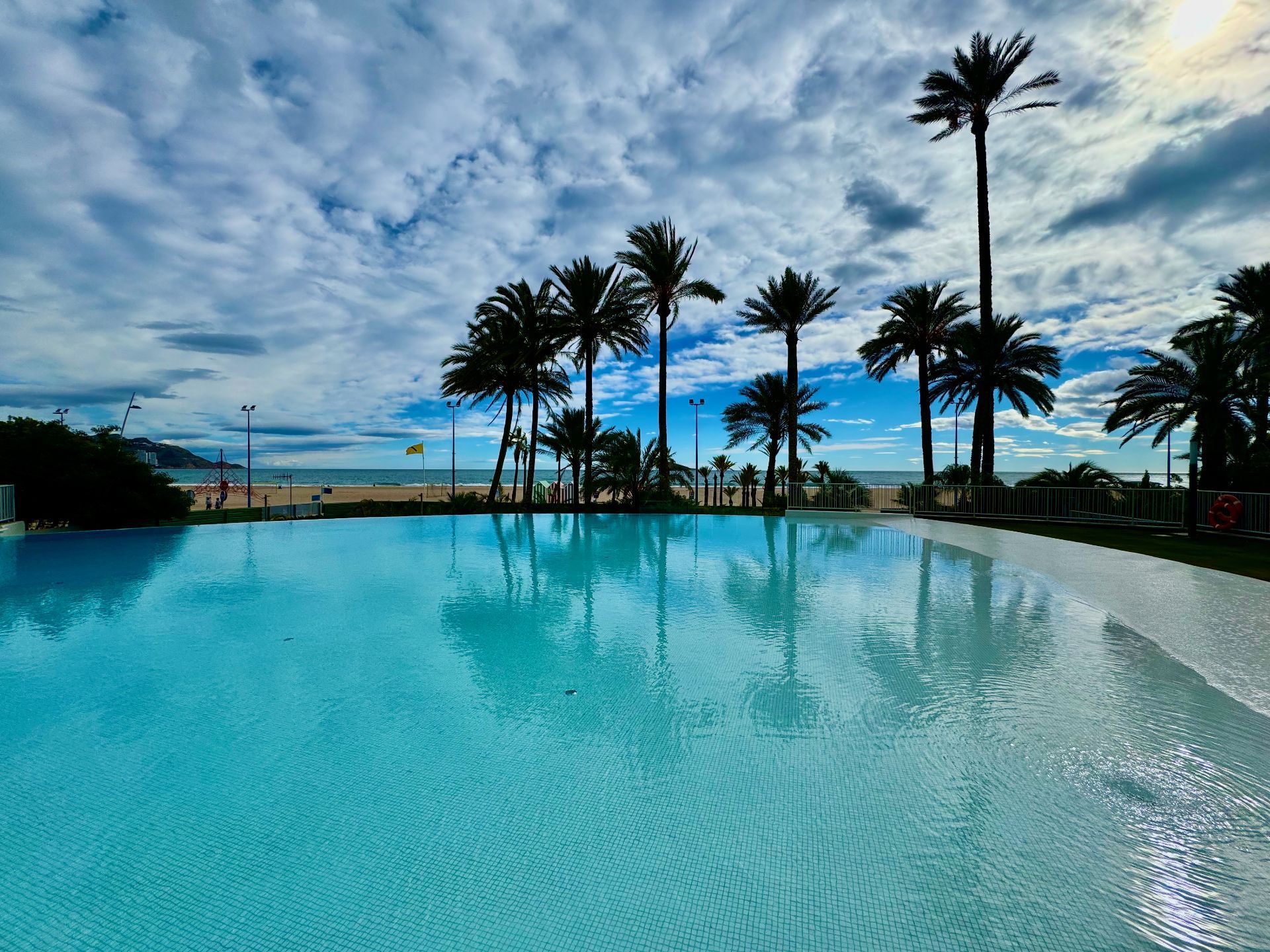 Swimming pool of Apartment for sale in Benidorm  with Air Conditioner, Heating and Home automation