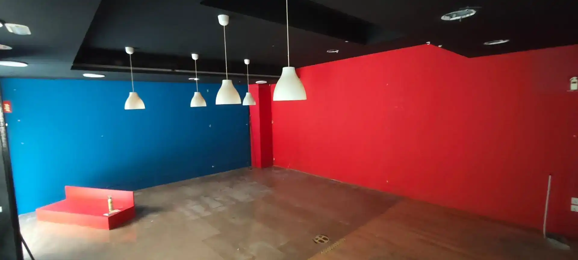 Commercial properties for rent in Centre