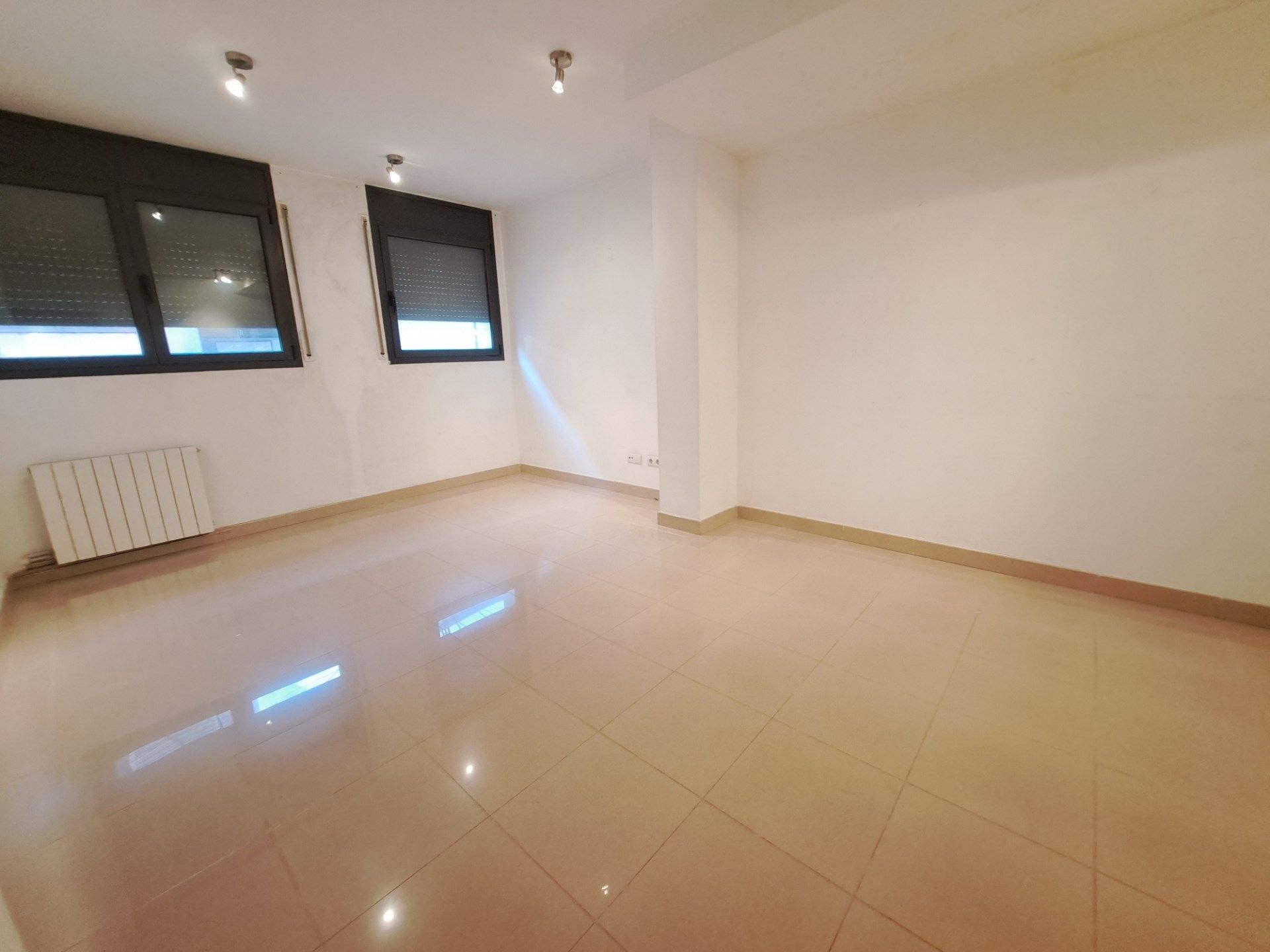 Planta baja for sale in Rubí  with Heating