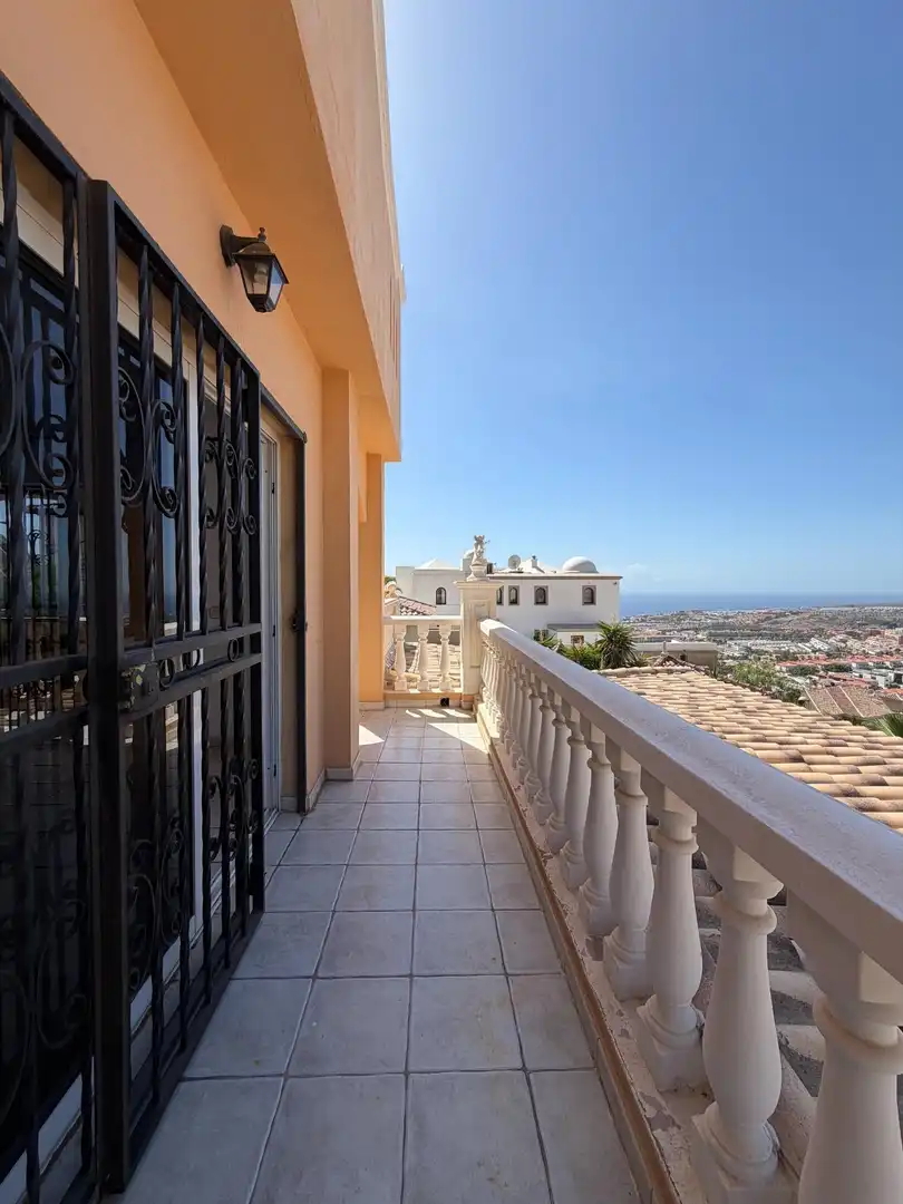 Detached house with terrace for sale in Costa Adeje, imagen 46