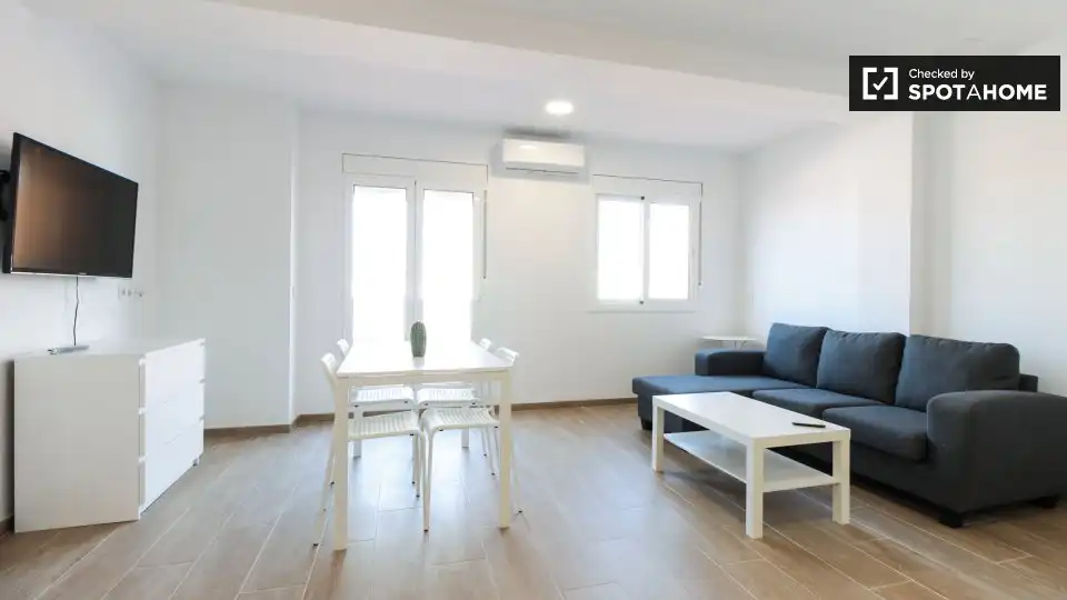 Piso con terraza en alquiler en Sants - Montjuïc, imagen 2