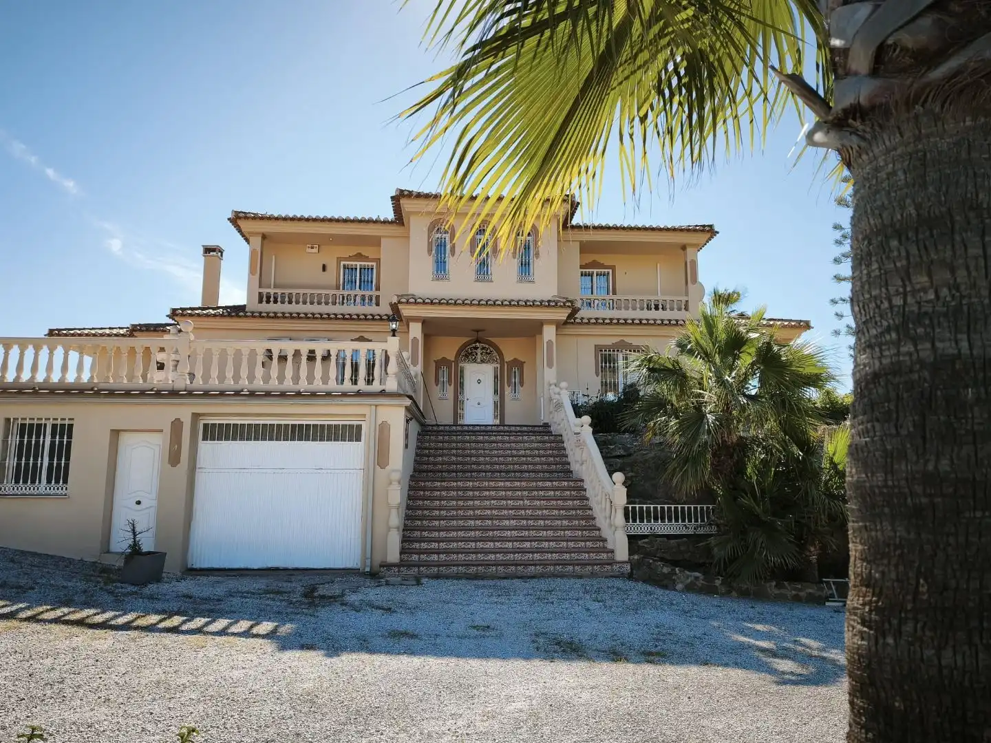 Vista exterior de Casa o xalet en venda en Almogía, Málaga