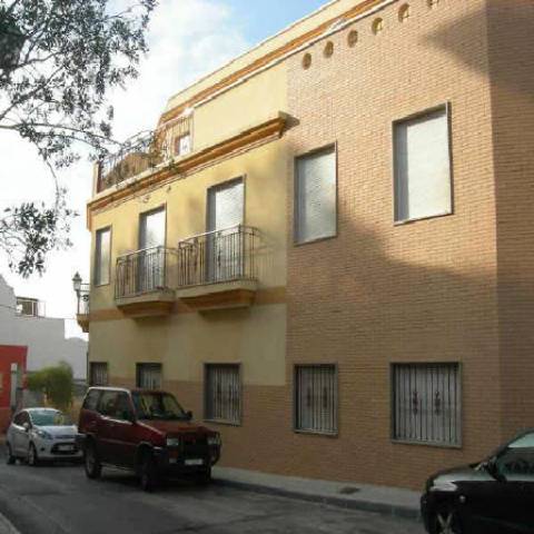 Local comercial en Venta en c/ malpica en Viator