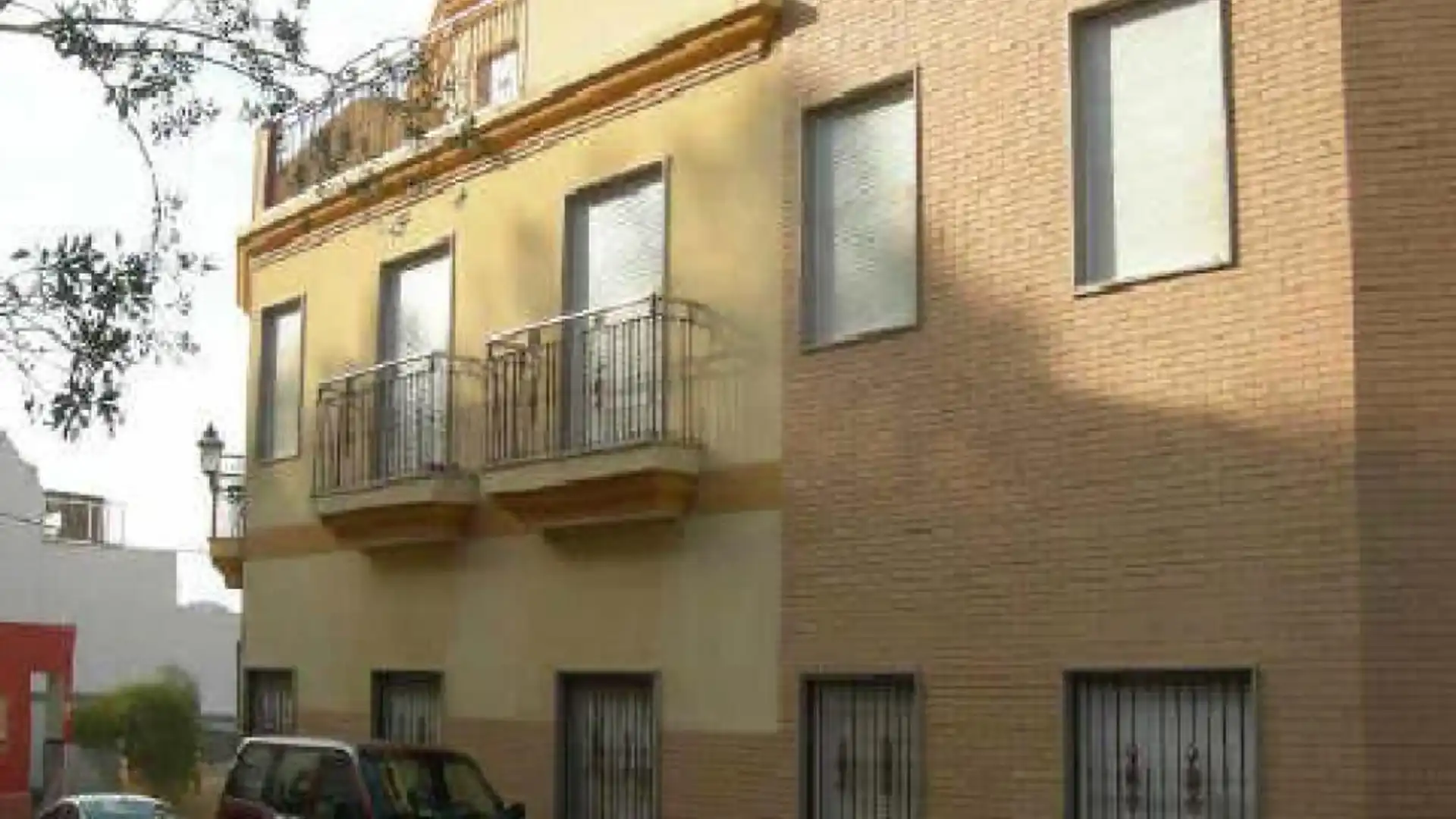 Vista exterior de Local en venta en Viator