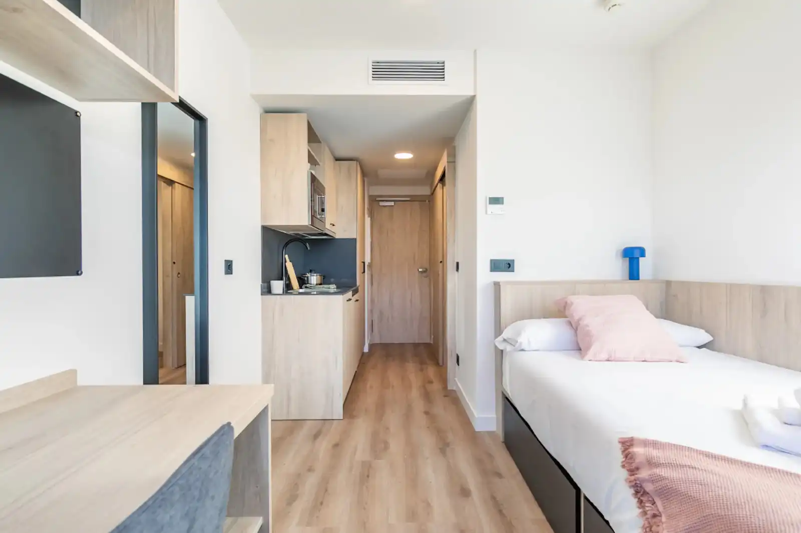 Residenziale in affitto a N/A, imagen 3