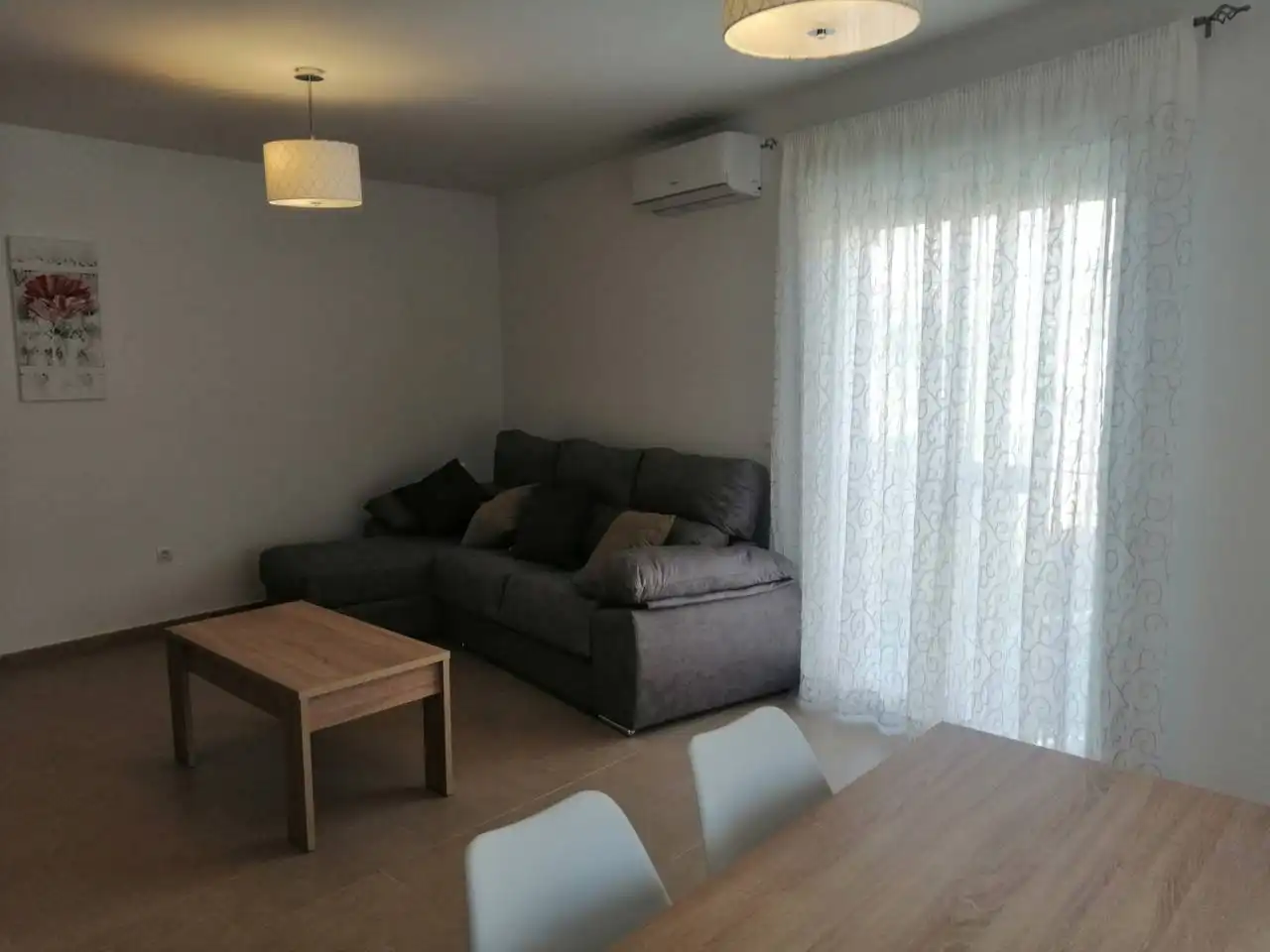 Living room of Flat for sale in Villanueva Mesía  with Air Conditioner, Heating and Storage room