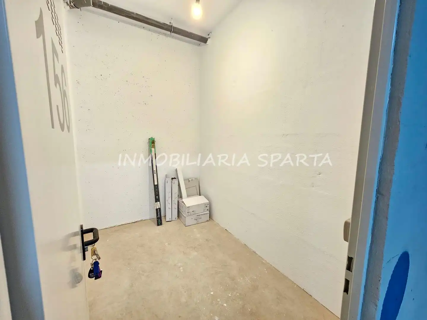 Flat for rent in Tomares  with Air Conditioner, Heating and Terrace