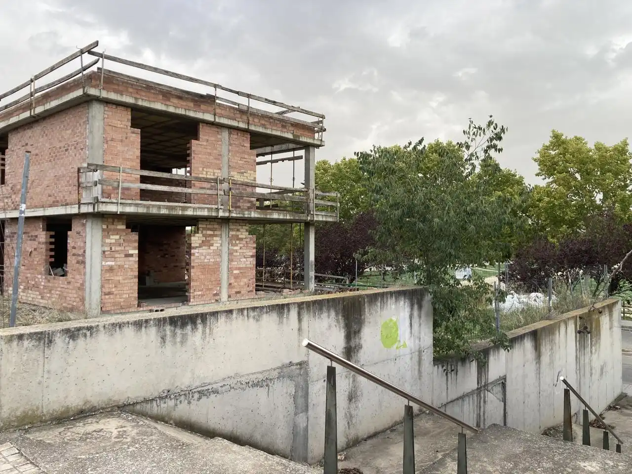 Vista exterior de Casa o xalet en venda en Tàrrega amb Jardí privat