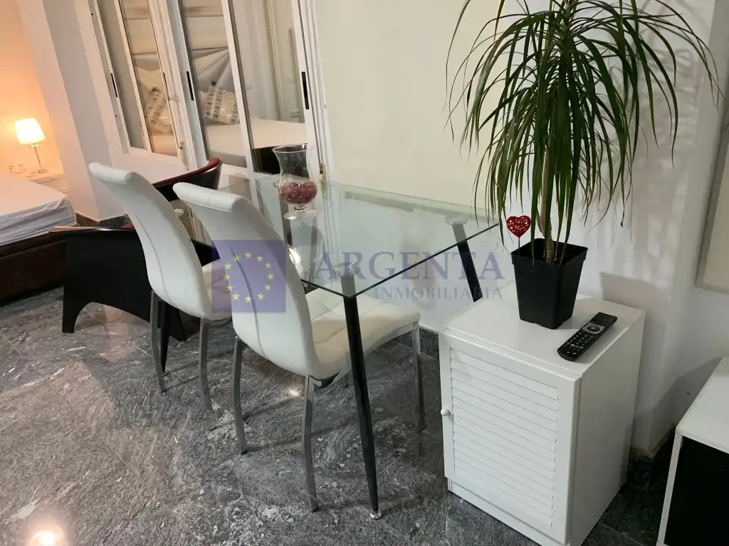 Menjador de Apartament de lloguer en Cáceres