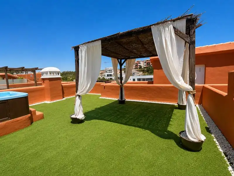 Terrassa de Àtic en venda en Manilva amb Aire condicionat, Calefacció i Jardí privat