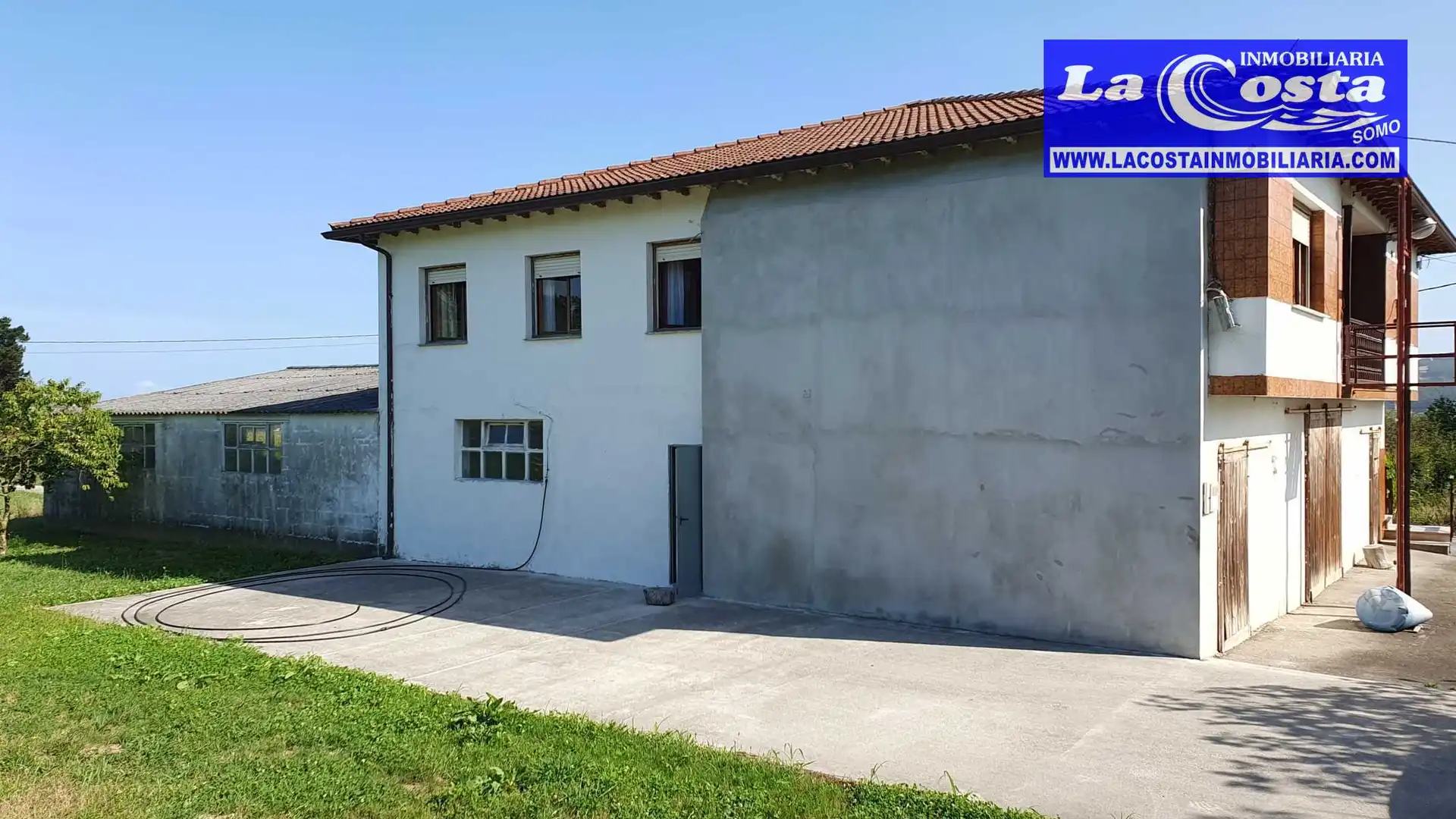 Vista exterior de Casa o chalet en venta en Ribamontán al Mar con Jardín privado y Amueblado